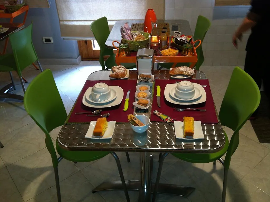 B&B Elia'S Cagliari 2*,